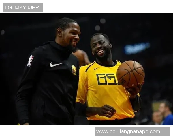 KD分享赛季波动心路历程强调团队团结与积极情绪的重要性